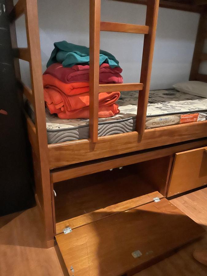 Did's Hostal *